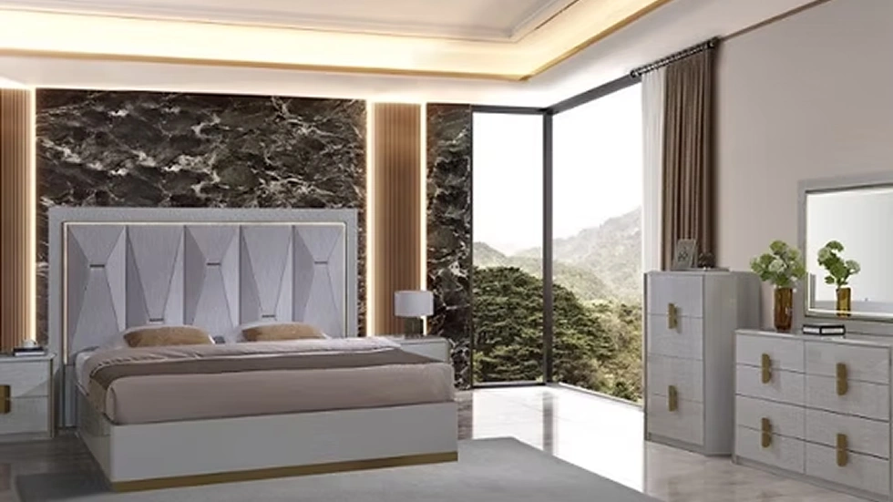 051 Bedroom Set